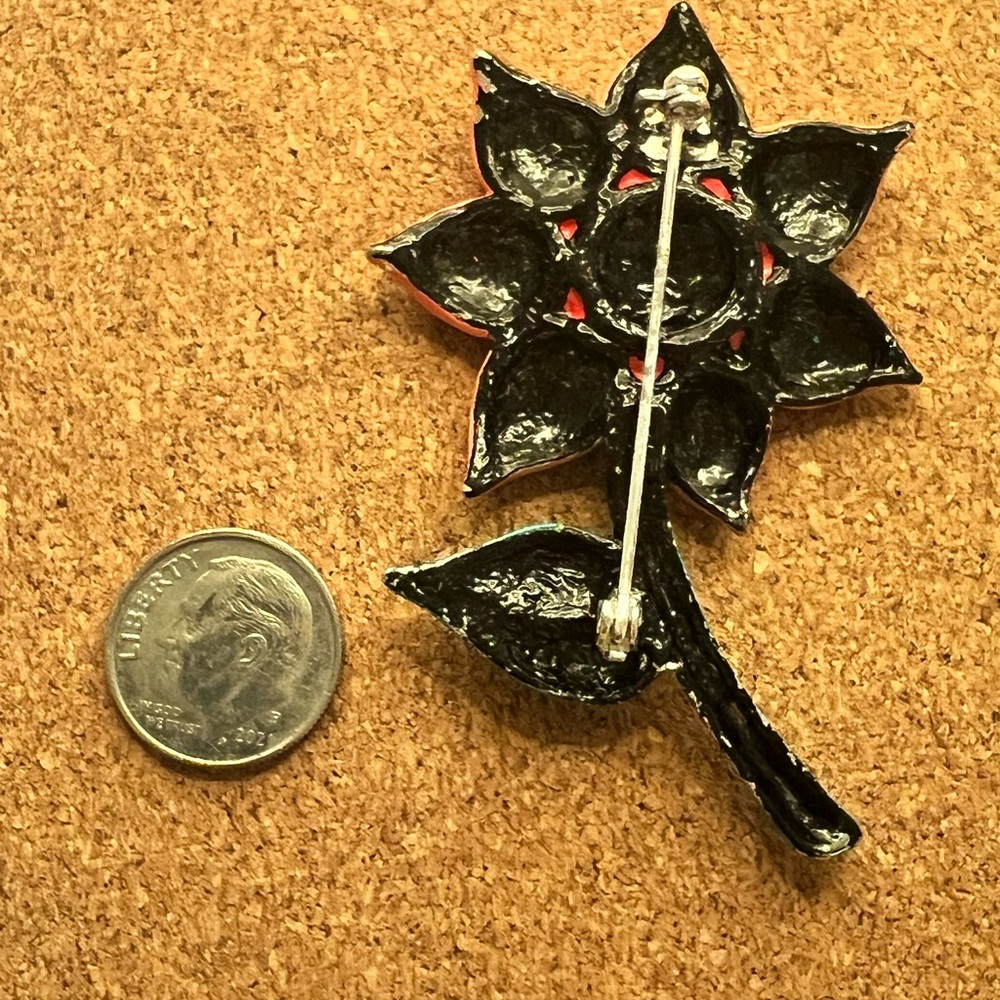 Vintage Enamel Flower Brooch - Picture 3 of 4